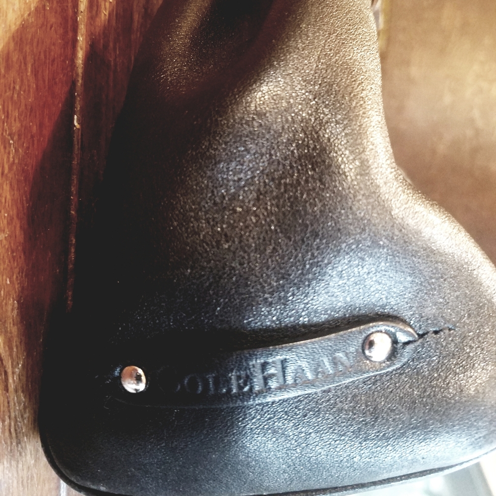 Cole Haan black leather handbag - Picture 7 of 8